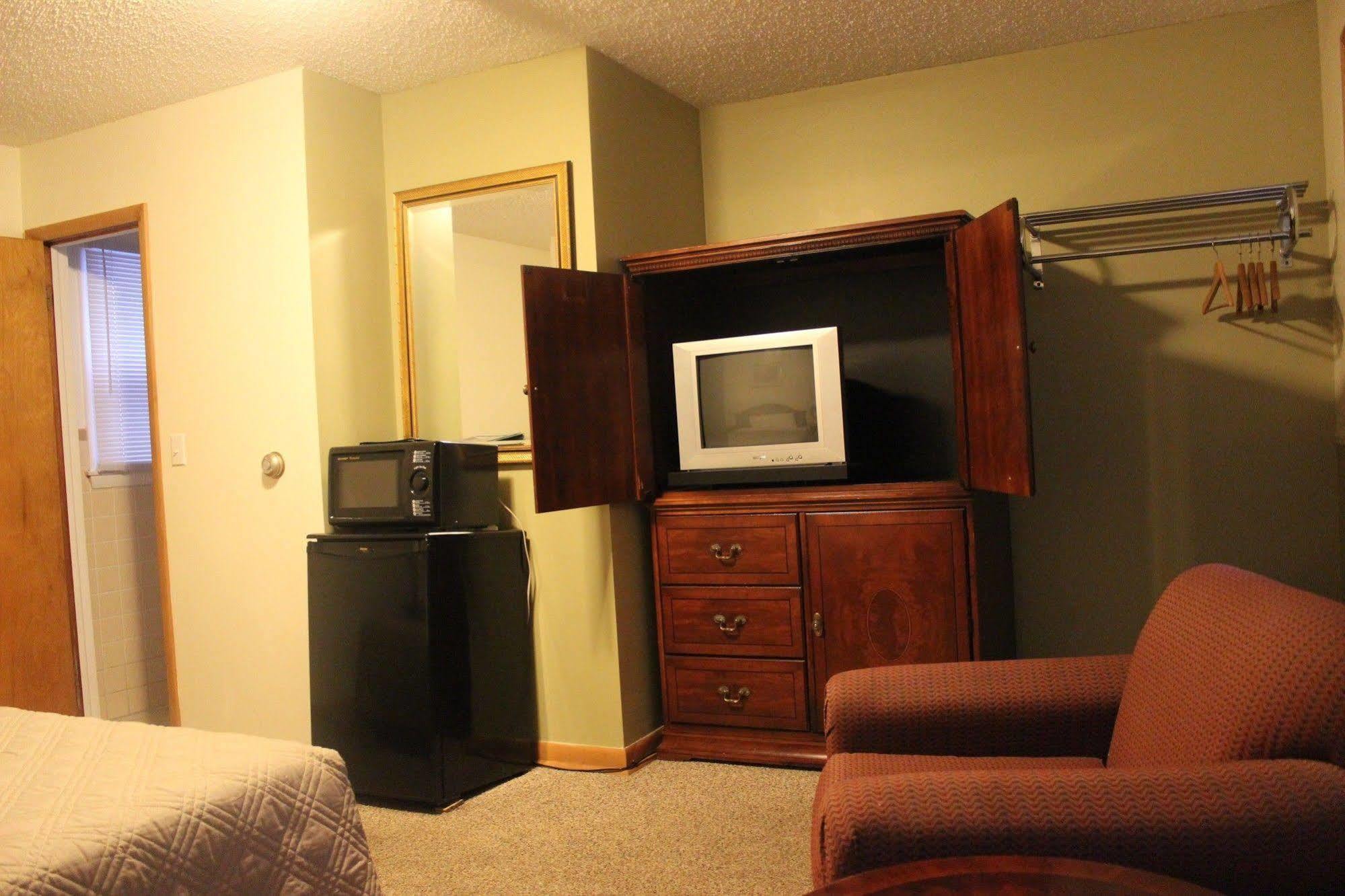 Berkshire Travel Motel