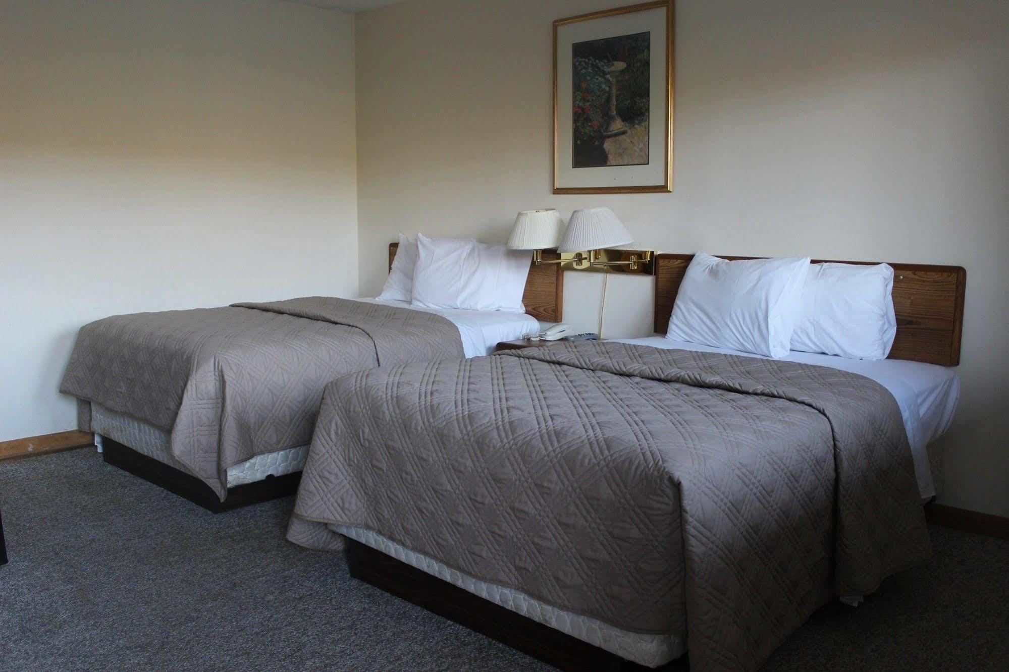 Motel Berkshire Travel